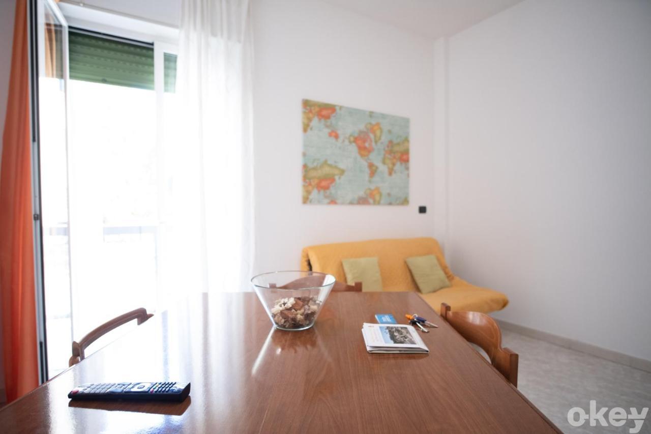 Cozy Apartments De Gasperi バーリ エクステリア 写真
