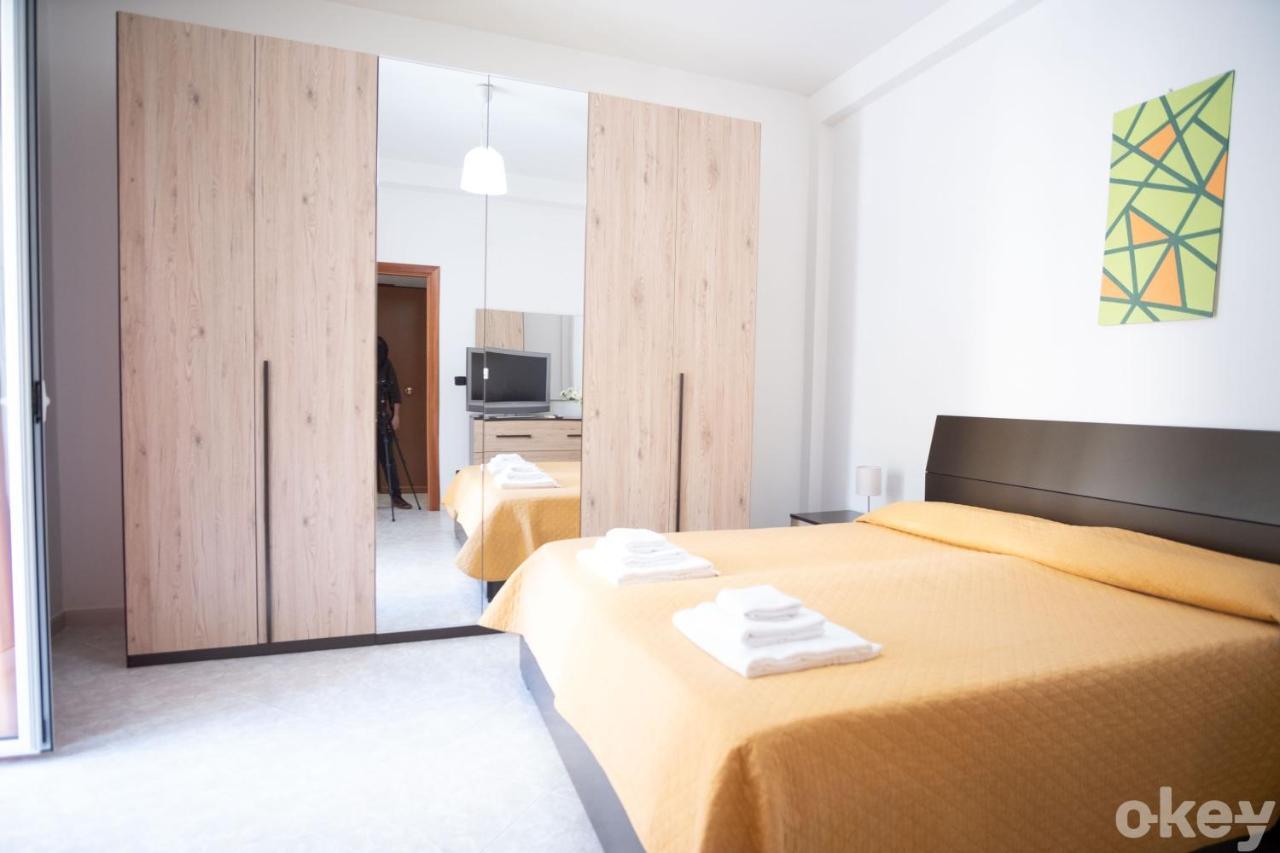 Cozy Apartments De Gasperi バーリ エクステリア 写真